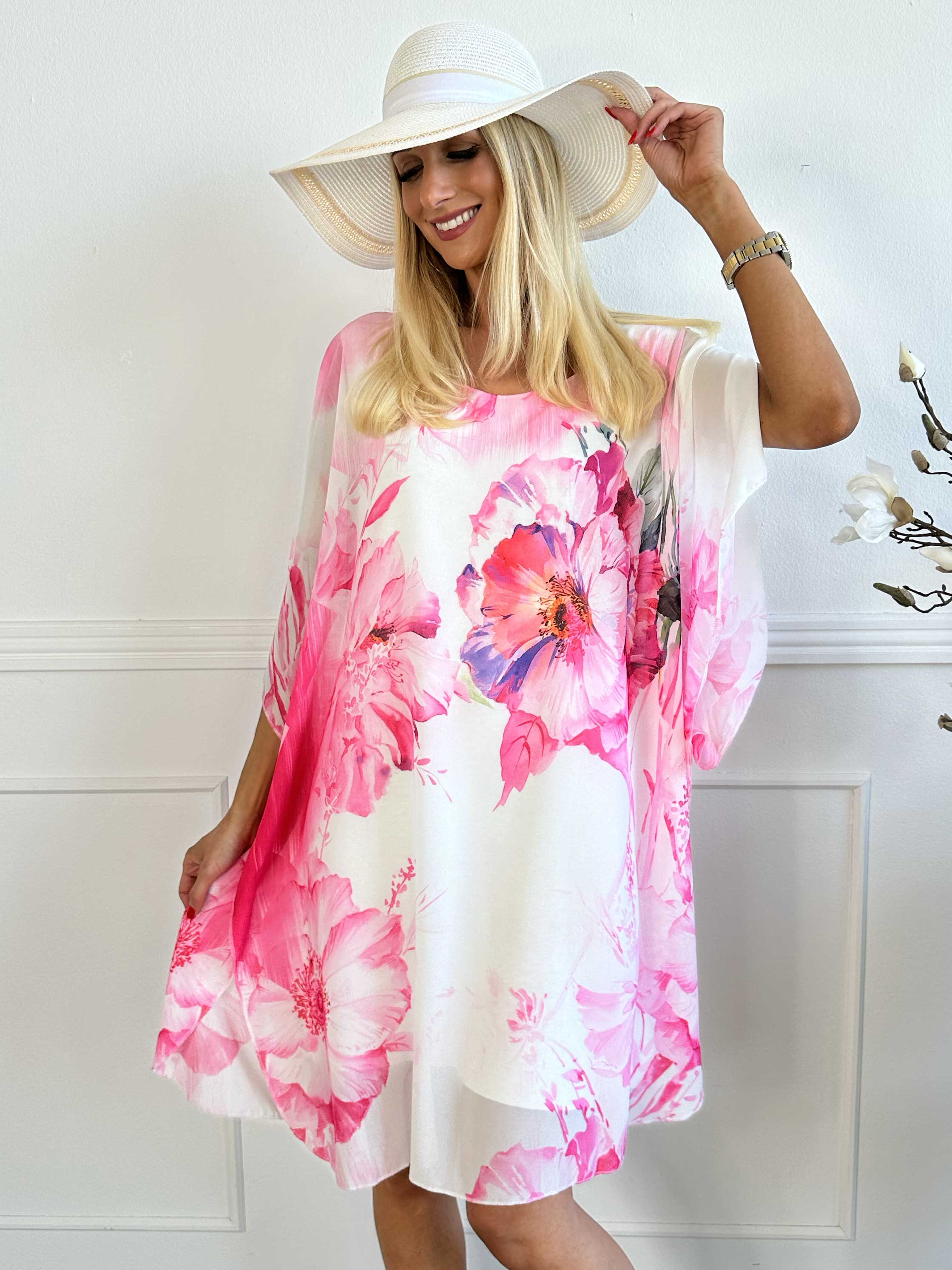 Senja - Kjole i chiffon med blomster og underkjole i viskose